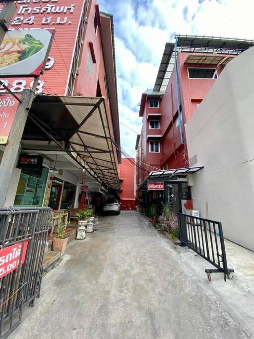 Ratanawong Place 405 Bangkok Buitenkant foto